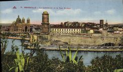 CPA Marseille La Cathedrale Et Le Fort St Jean