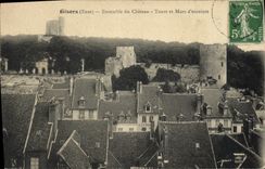 CPA Gisors Ensemble Du Chateau Tours Et Murs D'Enceinte