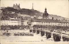 VINTAGE POSTCARD Lyon Bridge Of Guillotiere And Coteau De Fourviere