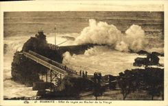 VINTAGE POSTCARD Biarritz Effect Vagueness To the Rock Of the Virgin