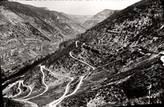 CPM Les Gorges Du Tarn Les Lacets De La Malene