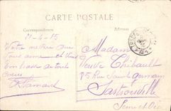CPA Arras Ce Qui Reste Dui Beffroi Et De I'Hotel De Ville Militaria