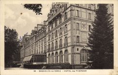 CPA Bagnoles De I'Orne Hotel De Thermes