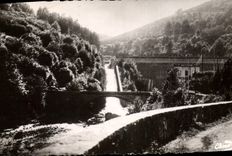 CPM Les Fades Vue Sur la Cascade et le Barrage de la Sioule