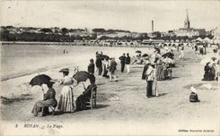 VINTAGE POSTCARD Royan the Beach