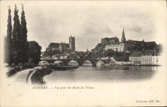CPA Auxerre Vue Prise au Bord de L'Yonne
