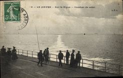VINTAGE POSTCARD Le Havre On the Dam Sunset