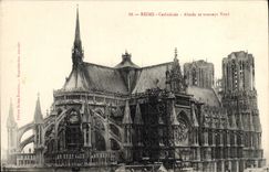 CPA Reims Cathedrale Abside et transept Nord