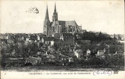 CPA Chartres La Cathedrale vue Prise de Cachembach