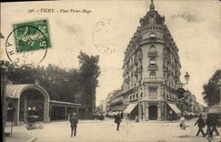 CPA Vichy Place Victor Hugo