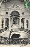 VINTAGE POSTCARD Castle of Chantilly the Main staircase and the hall