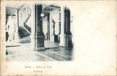 VINTAGE POSTCARD Rheims Town hall Hall