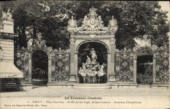 CPA Nancy Place Stanislas Grille En Fer Forge de Jean Lamour Fontaine d'Amphitrite 