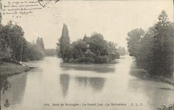 CPA Bois De Boulogne Le Grand Lac Le Belvedere