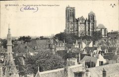 VINTAGE POSTCARD Bourges Seen Central Catch Of the Palate Jacques Heart