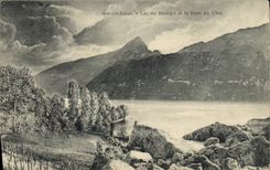 VINTAGE POSTCARD Aix Les Bains Lake Of Le Bourget And the Tooth Of the Cat