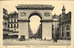 VINTAGE POSTCARD Dijon the Automobile Guillaume Gate