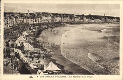 CPA Les Sables D'Olonne Le Remblal et la Plage