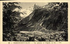 VINTAGE POSTCARD Chamonix Mont Blanc View and switches it Thickly