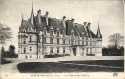VINTAGE POSTCARD Mortefontaine the Castle of Valliere