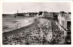 VINTAGE POSTCARD Biarritz Main beach