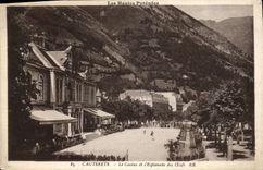 CPA Cauterets Le Casino et L'Esplanade des oeufs