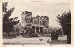 CPA Salies De Bearn Le Parc et les thermes