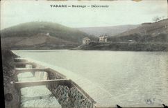 VINTAGE POSTCARD Winnowing machine Dam Overflow