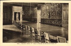 Sitio de Enrique IV del castillo de Pau de la POSTAL de la VENDIMIA de comer y reglas de Enrique IV