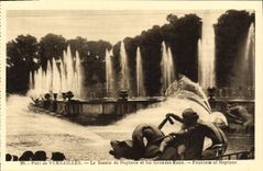 POSTAL Versalles de la VENDIMIA el lavabo De Neptuno y agua grande