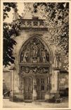 VINTAGE POSTCARD Castle D' Amboise Carries Vault St Hubert