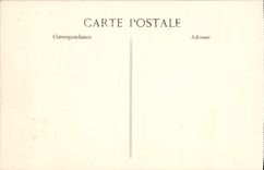 VINTAGE POSTCARD Palate De Fontainebleau the Pond Of Carps And the palate