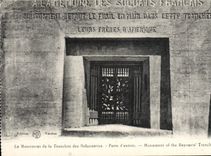 CPA Le Monument De La Tranchee Des Baionnelles