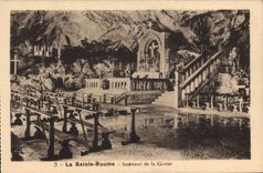 CPA La Sainte Baume Interieur De La Grotte