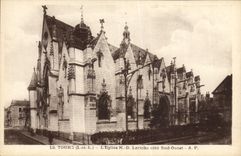 VINTAGE POSTCARD Tours the church ND Larcihe