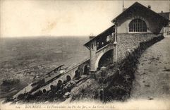 POSTAL de la VENDIMIA pesada el funicular del pico de Jer
