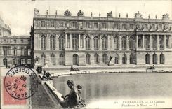 CPA Versailles Le Chateau Facade Sur Le Parc