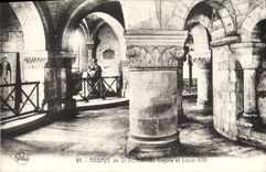 VINTAGE POSTCARD Abbey Of St Denis the Crypt And Louis XVI