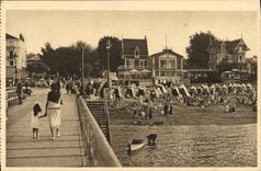 VINTAGE POSTCARD Charms Of the Dimension Of Money Sea And Drill a Corner Of the Beach Of Arcachon