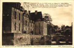 VINTAGE POSTCARD Holy Wolf On Thouet the Castle And the Levis Bridge