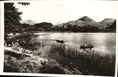 POSTAL de la VENDIMIA pesada el lago