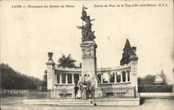 CPA Lyon Monument Des Enfants Du Rhone Entree du Parc de la Tete d'Or