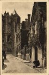 Calle de la mujer mayor de Bourges de la POSTAL de la VENDIMIA en el contenido la catedral