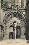 CPA Guingamp Portail de l'Eglise Notre Dame de Bon Secours