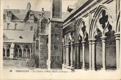 CPA Treguier Le Cloitre detail Exterieur
