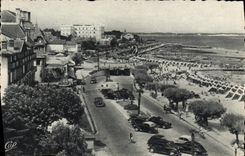 MODERN CARD Arcachon Dimensions Money Walk at the seaside and the Beach