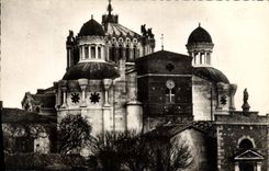 CPM La Basilique et l'Ancienne Eglise d'Ars
