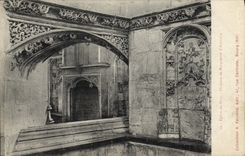 VINTAGE POSTCARD Borough Church of Oratorical Husks of Marguerite of Austria