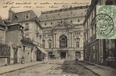 CPA Tours Le Theatre