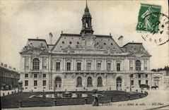 VINTAGE POSTCARD Tours Town hall
